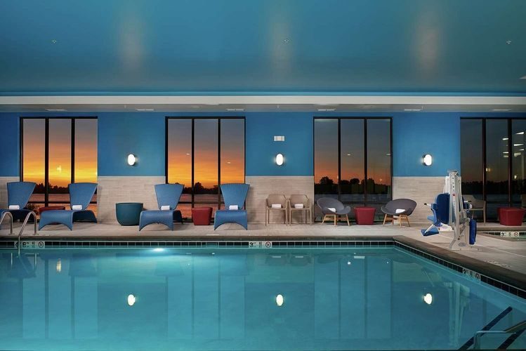 Hampton Inn Burley Pool